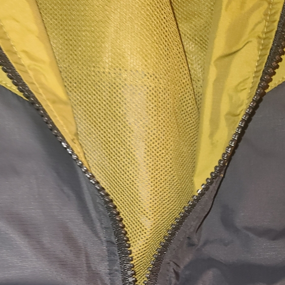 Nike Jacket - Picture 9 of 12
